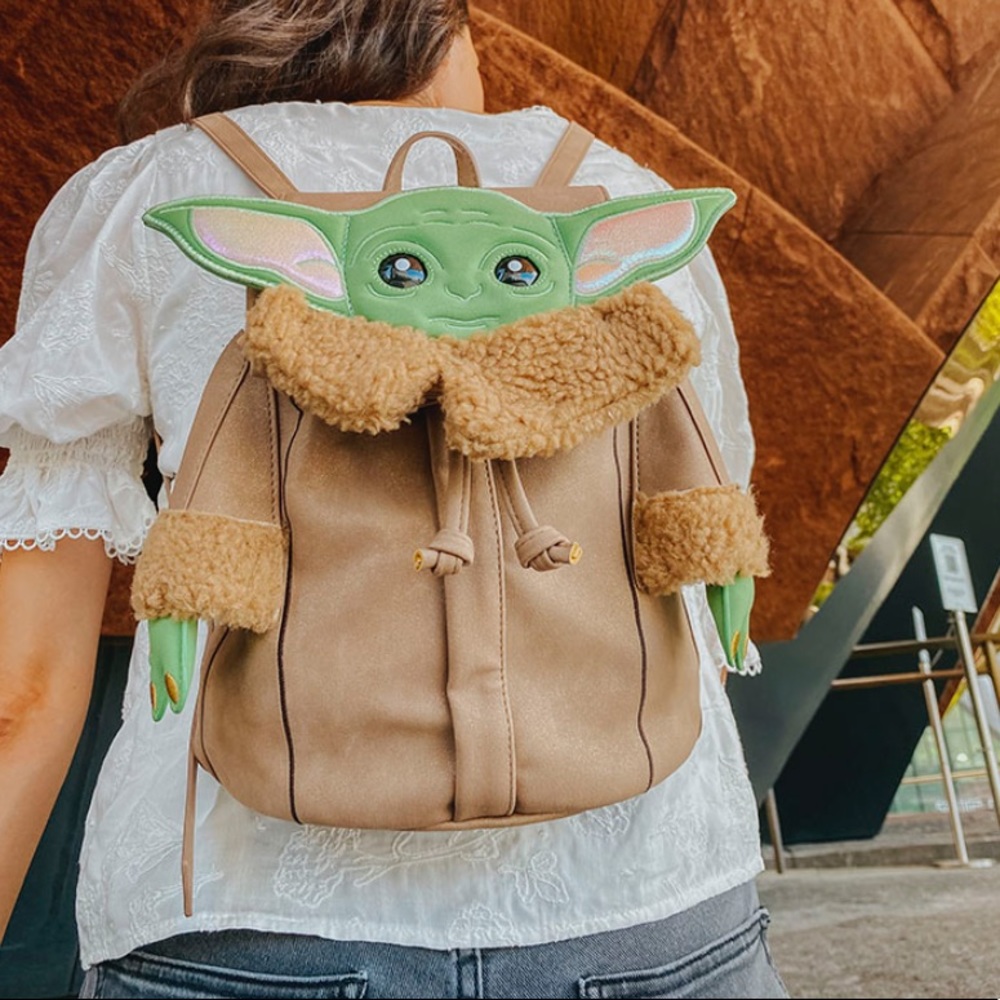 Star Wars baby Yoda backpack